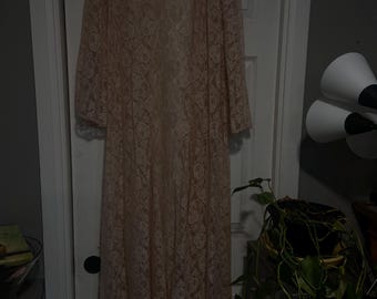 1960s Vintage Cream Lace Duster By Glydons Hollywood w Bell Sleeves size S/XS