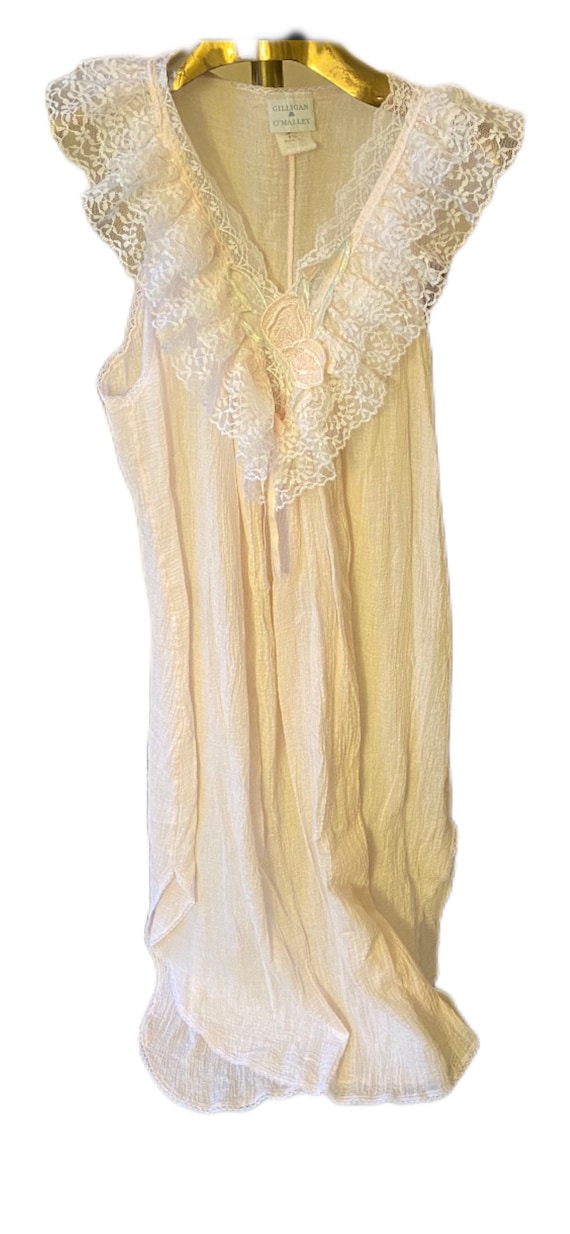 1970s to Early 1980s Crinkle Lace Trim Collar Nig… - image 1