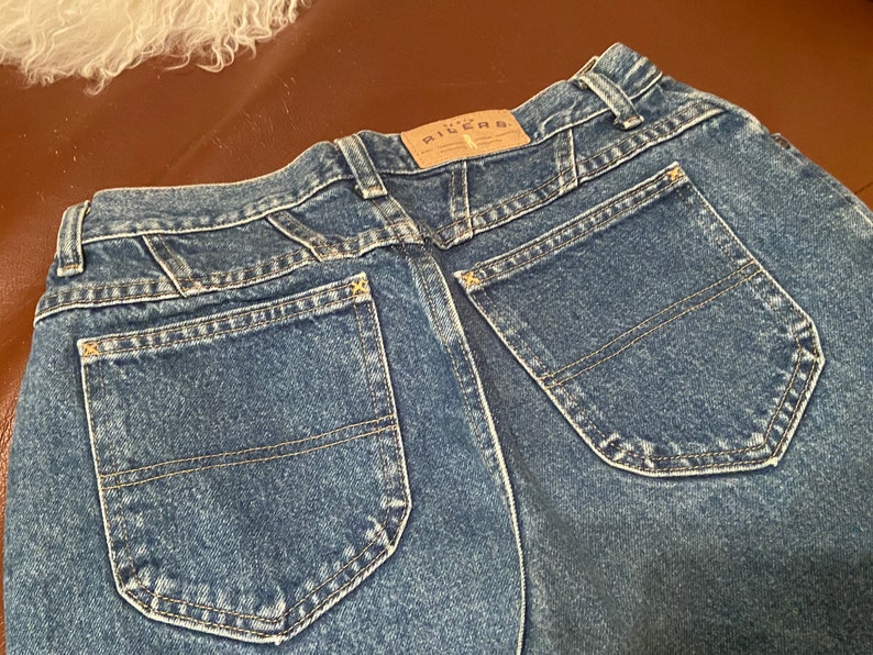 90s Vintage Lee Riders High Waisted Jeans size 29 waist image 1