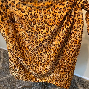 1990s Vintage Leopard Print Silk Wrap Skirt By Linda Alard Ellen Tracy Size Large to Medium