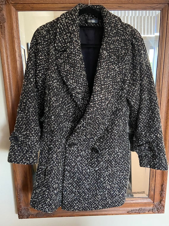 Pre-loved] Chanel Tweed Houndstooth Coat - Black/Cream