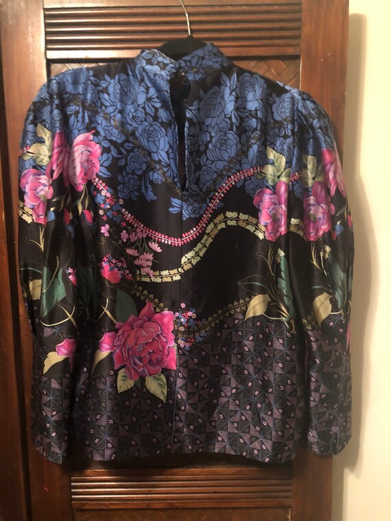 Vintage 80s silk Victorian floral blouse - image 8