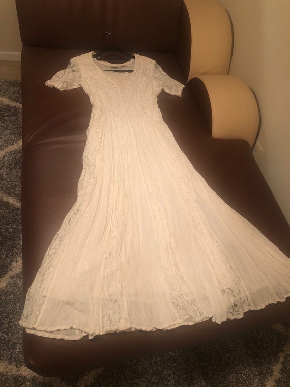 80s Vintage White Lace Vintage Dress by Starina