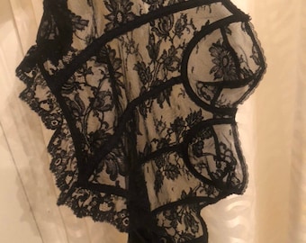 Vintage 1980s Black Lace Corset by Prima Size 36
