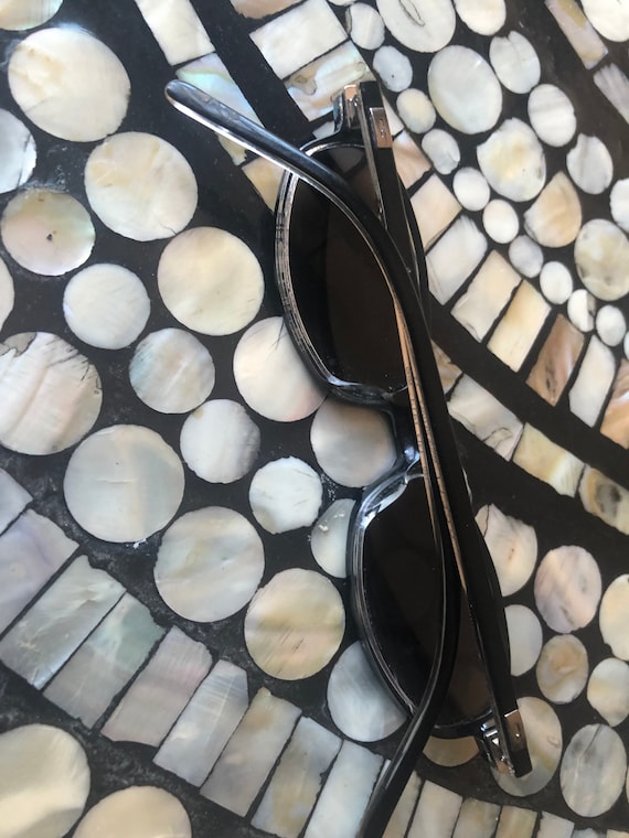 Vintage 90s/2000s Gucci Sunglasses - image 6