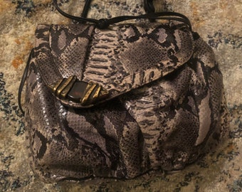 Cartera de piel de serpiente sintética 1980