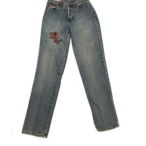 Vintage 1990s Dragon Embroidered High Waisted LEI jeans Made In USA 28 inch waist