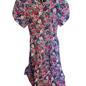 Jaren &#39;80 Vintage bloemenprint prinses stijl jurk door positieve houding Vintage maat 13/14