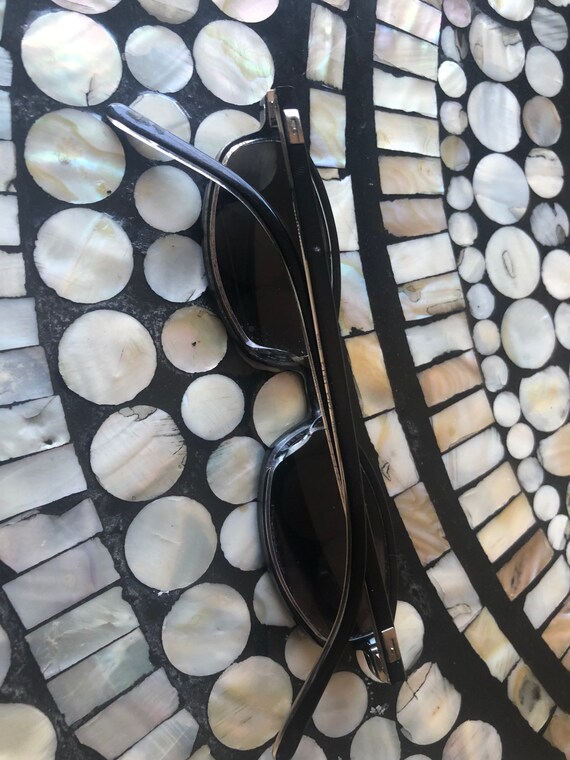 Vintage 90s/2000s Gucci Sunglasses - image 8