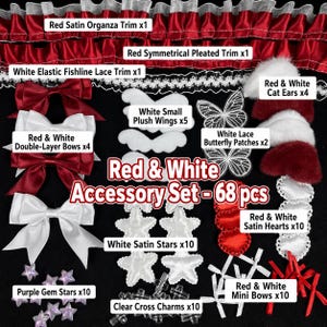 Puede incluir: Un conjunto de accesorios rojo y blanco de 68 piezas que incluye adornos de organza y plisados de satén, encaje elástico, lazos de doble capa, alas de felpa, parches de mariposa de encaje, orejas de gato, corazones de satén, estrellas de satén, estrellas de gemas moradas y dijes de cruz transparentes.