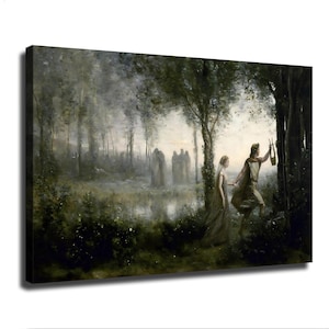 Puede incluir: Un lienzo rectangular que representa una escena de bosque oscuro y brumoso con dos figuras con túnicas clásicas caminando cerca de un estanque. Una figura sostiene una pequeña lira contra el tronco de un árbol, mientras que otras tres figuras se encuentran al fondo.