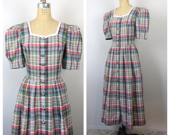 Vintage cotton plaid dress puff sleeves full skirt button front pockets size small
