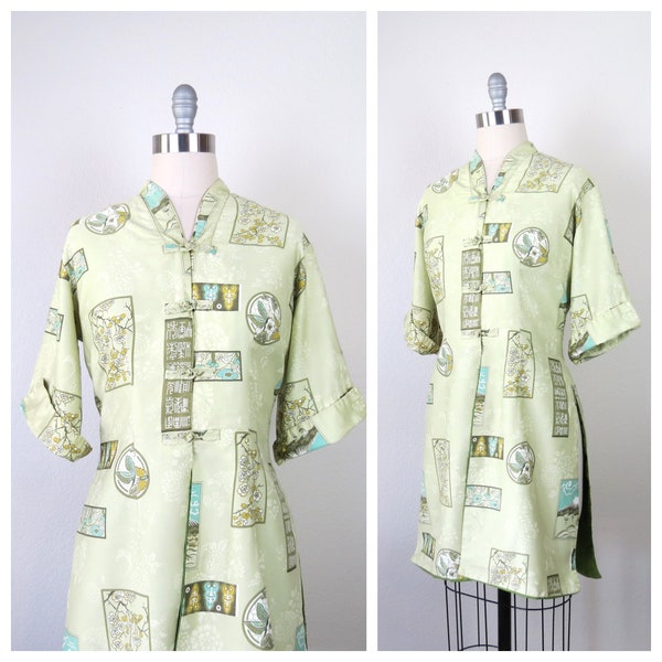 Vintage 1950s Hawaiian print tea timer blouse Stan Hicks top frog closure cotton tunic size large VLV Viva Las Vegas