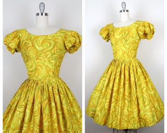 Vintage 1950s cotton dress fit and flare bubble sleeve abstract print yellow