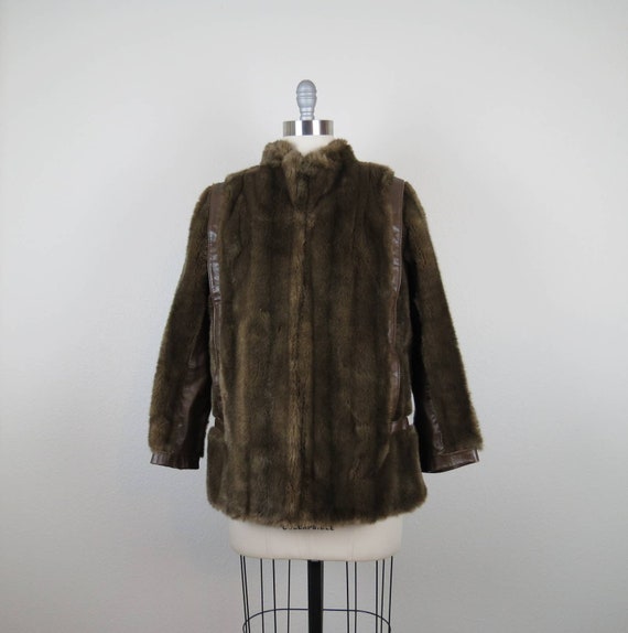Vintage 1970s Lilli Ann coat faux fur leather bom… - image 2