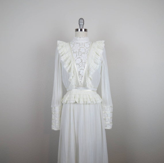 Vintage 1970s Gunne Sax dress maxi high neck ruff… - image 2