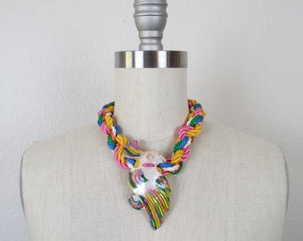 Vintage 1980s necklace choker shell bird parrot colorful braided statement necklace