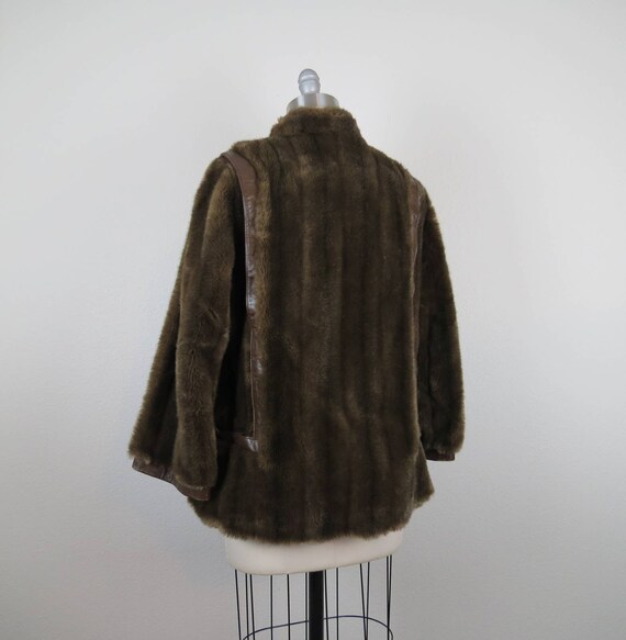 Vintage 1970s Lilli Ann coat faux fur leather bom… - image 6