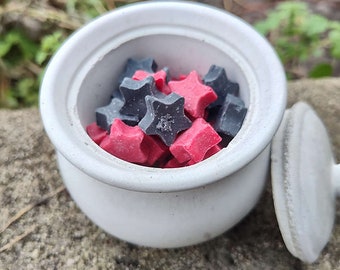 Pot de ciment fondant à la cire étoilée