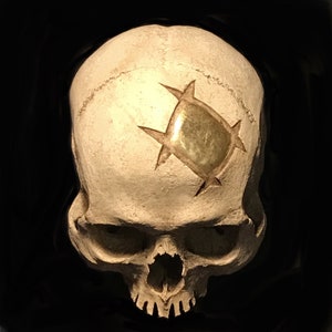 Trepanierter menschlicher Schädel-Replik