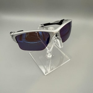 Lunettes de soleil Oakley Half Jacket 2 authentiques vintage, argentées et noires, semi-cerclées, enveloppantes.