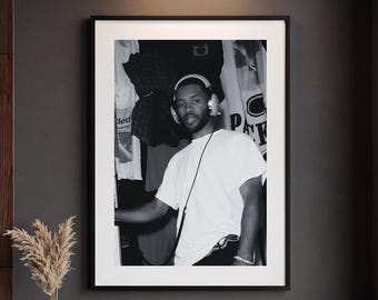 Frank Ocean Headphones Print | Black and White Music Wall Art | Blonde Era Poster | Minimalist R&B Decor | Vintage Artist Print