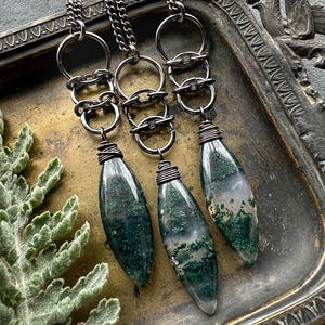 Green Moss Agate Necklace, Gothic Plume Agate Gemstone Pendant, Alt Goth Dark Cottagecore Jewelry, Witchy Whimsigoth Forest Crystal