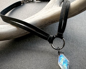 Mini Moonstone Choker Necklace, Dainty Black Leather O Ring Crystal Choker for Women, Goth Pagan Whimsigoth Jewelry, 90s Alt Day Collar