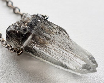 Actinolite Quartz Necklace, Raw Black Rutilated Quartz Jewelry, Witchy Crystal Pendant, Alt Goth Fashion