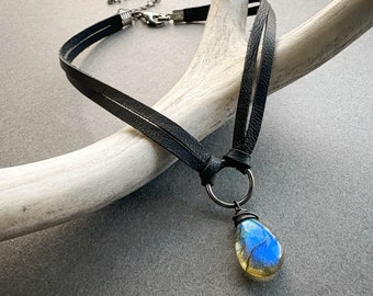 Labradorite Choker Necklace, Dainty Black Leather Choker Collar Necklace with O Ring Stone Pendant, Boho Wiccan Pagan Witchy Goth Jewelry