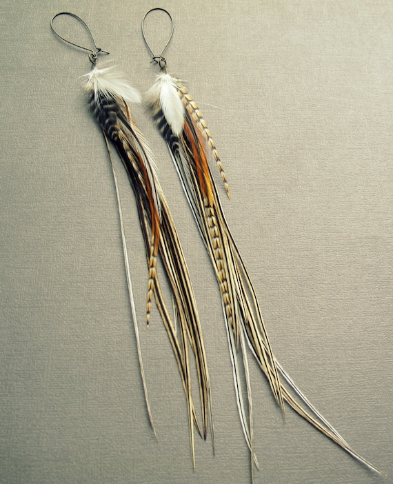 Pretty Feathers Antique Copper coloured Dangle Earrings Boho Pagan 