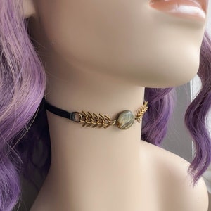Jasper Choker, Black Leather Choker Collar with Round Stone, Fishbone Spine Necklace, 90s y2k Alt Aesthetic, Witchy Whimsigoth Jewelry image 7