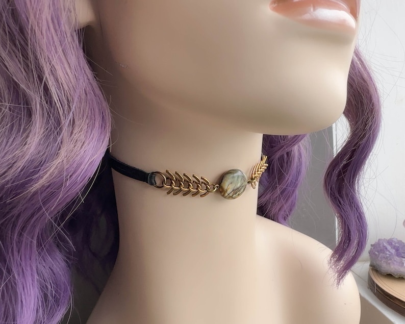 Jasper Choker, Black Leather Choker Collar with Round Stone, Fishbone Spine Necklace, 90s y2k Alt Aesthetic, Witchy Whimsigoth Jewelry image 7