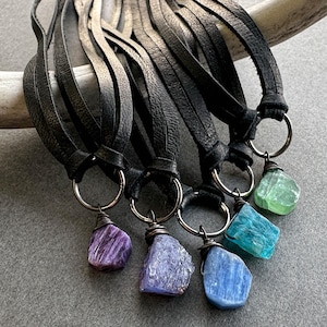 Mini Mondstein Choker Halskette, Mondstein Choker Halsband, Mondstein Choker Halsband, Choker Halsband für Frauen, Gothic Halsband, Kristall Choker, Halsband Bild 11