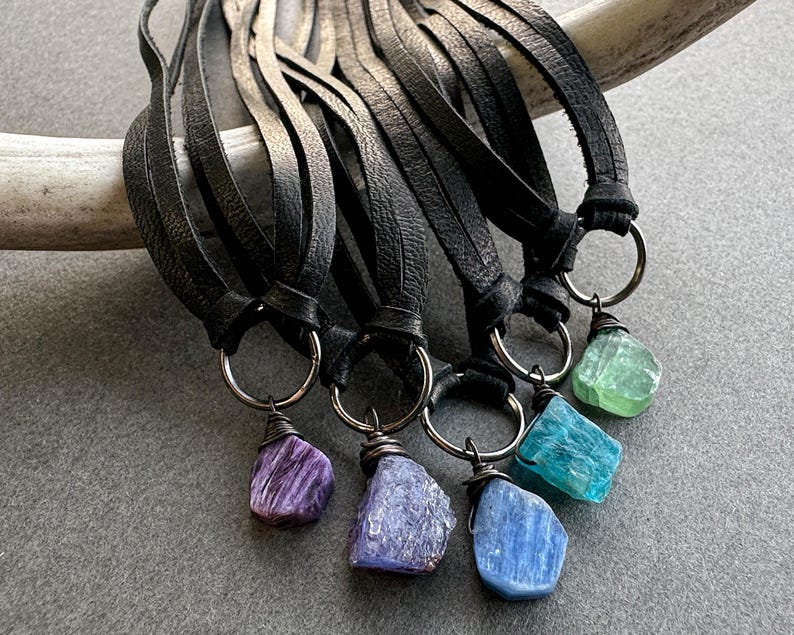 Mini Mondstein Choker Halskette, Mondstein Choker Halsband, Mondstein Choker Halsband, Choker Halsband für Frauen, Gothic Halsband, Kristall Choker, Halsband Bild 11