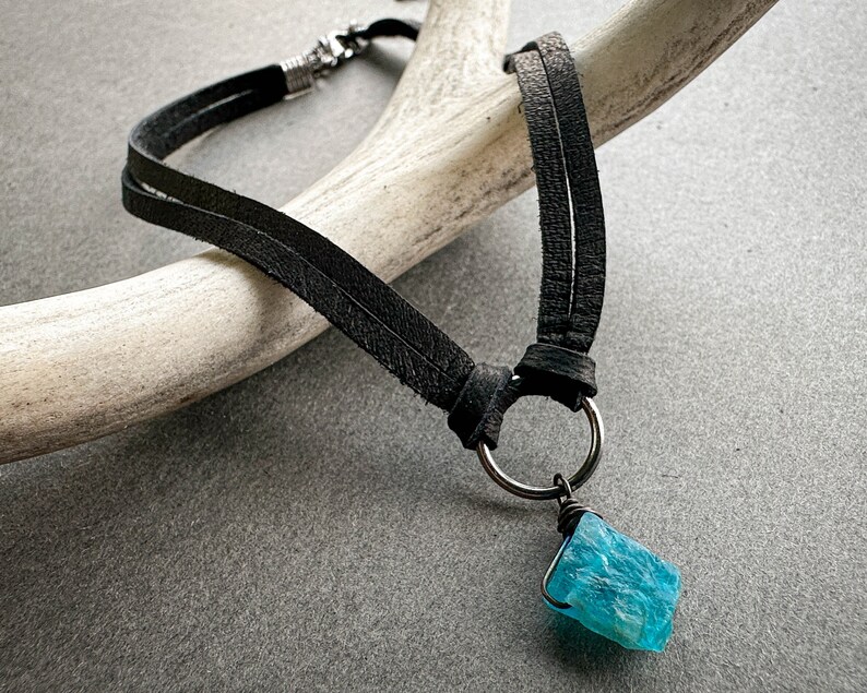 Blue Apatite Choker Necklace, Dainty Black Leather Goth Choker with Raw Crystal, Boho Witchy Gemstone Jewelry, Wiccan Pagan Whimsigoth image 1