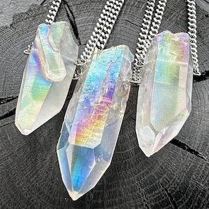 Angel Aura Quartz Pendant, Witchy Raw Crystal Necklace, Egirl Alt Grunge Jewelry, Rainbow Fairycore Pastel Goth Aesthetic