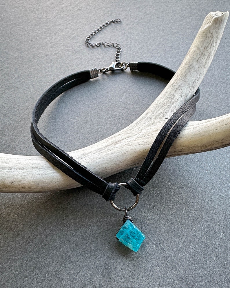Blue Apatite Choker Necklace, Dainty Black Leather Goth Choker with Raw Crystal, Boho Witchy Gemstone Jewelry, Wiccan Pagan Whimsigoth image 4