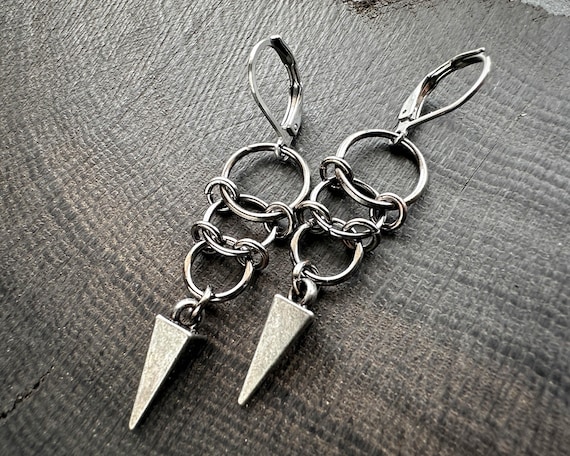 Gunmetal Spike Earrings, Goth Alt Grunge Jewelry, Edgy Punk Dangle Earrings, Cool Moto Chainmail Aesthetic