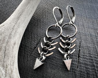 Gunmetal Grunge Spike Earrings, Cool Edgy Punk Earrings, Gothic Dangle Earrings, 90s Alt Goth Jewelry, E Girl Aesthetic