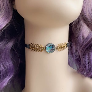 Häxig Abalone Shell Choker Halsband, Gotisk Svart Läder Ryggkedja Halsband, Alt Goth Smycken bild 2