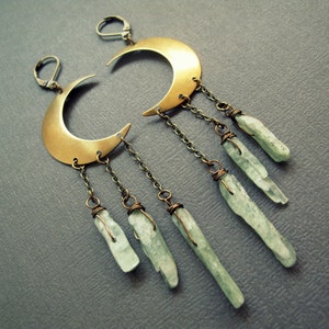 Raw Stone Earrings, Boho Green Kyanite Earrings, Kyanite Crystal Jewelry, Long Dangle Earrings, Crystal Moon Earrings