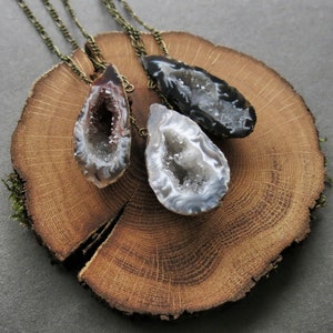 Oco Geode Necklace Raw Stone Jewelry Geode Jewelry Raw Stone Necklace Geode Pendant Natural Stone Pendant Druzy Necklace image 5