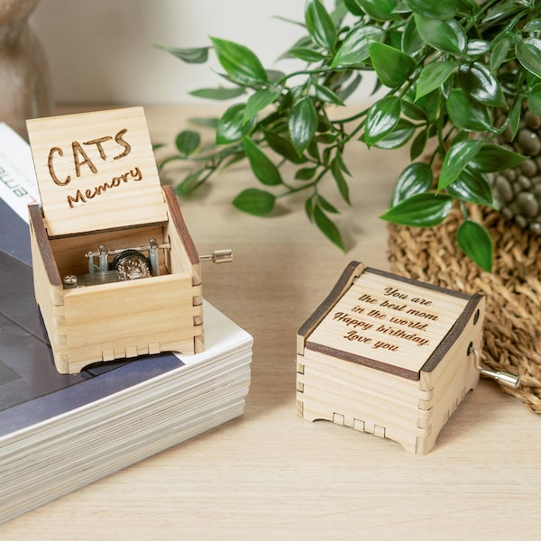 Memory - Cats Musical -Personalized Hand Crank Wood Music Box With Custom Engraving
