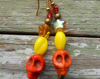 Halloween jewelry The Real Dia de Los Muertos Star Yellow Skull earrings dangle German and Czech glass beads with magnesite skull