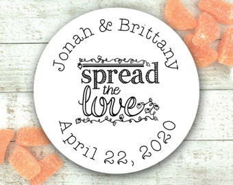 Jam wedding favor labels, set of 20, Spread the Love, personalized sticker, Matte white or Kraft brown, wedding favor sticker, jam jar label
