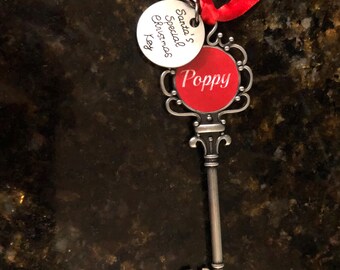 Santa Magic Key | Personalised name key | Festive decoration | seasonal gift | Magical xmas
