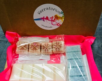 Mystery wax melts box