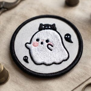 Ghost with Black Cat Round Iron on Patch, Pastel Goth Circle Badge, Halloween Iron-on Patch