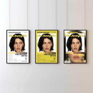 Op de afbeelding: Drie rechthoekige posters van het album The Secret of Us door Gracie Abrams. Elke poster toont een portret, een tracklist en de tekst The Secret of Us in geel handschrift. De posters variëren in achtergrondkleur en wazige effecten.
